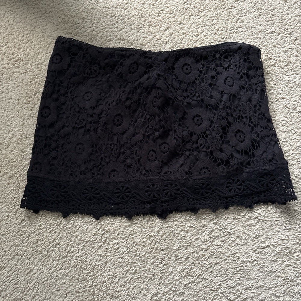Billabong Designer Closet Elegant Black Lace Skirt